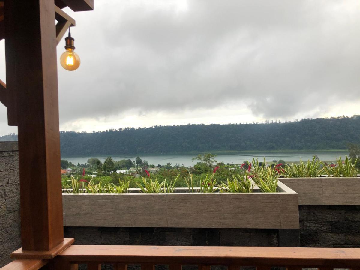 Buyan Lodge Lake View Villa Bedugul  Buitenkant foto